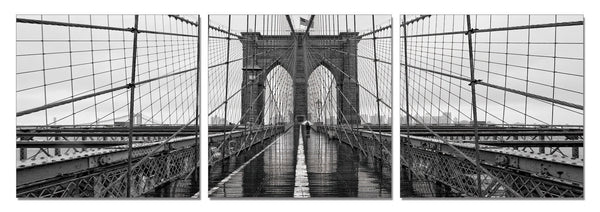 Brooklyn Bridge Black and White - California Wall Art
 - 1